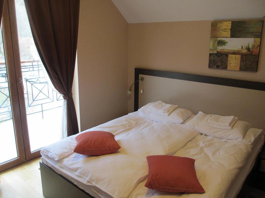Apartments Manjan Krasno Polje Room photo