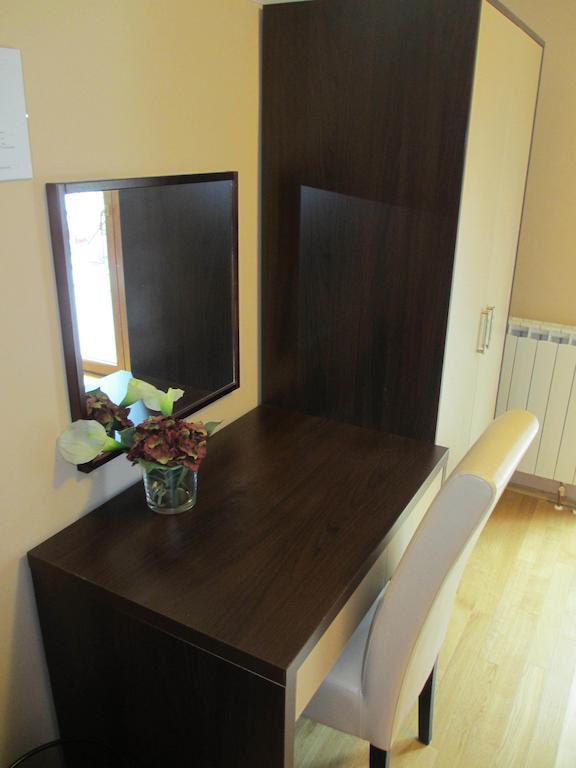 Apartments Manjan Krasno Polje Room photo