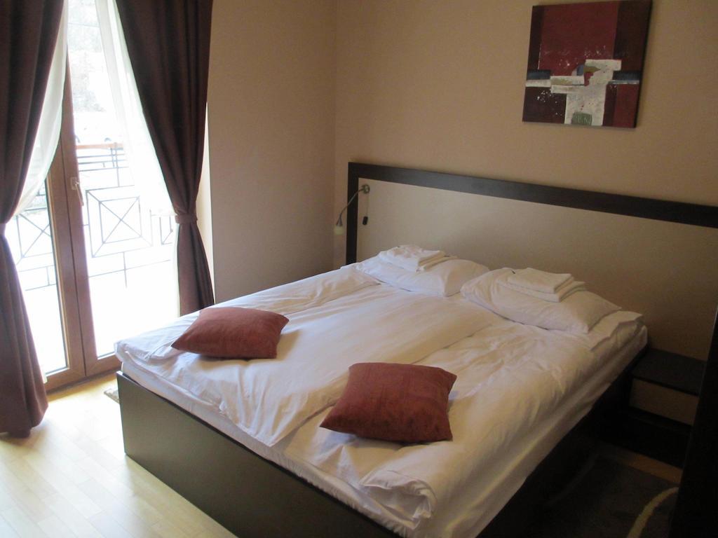 Apartments Manjan Krasno Polje Room photo