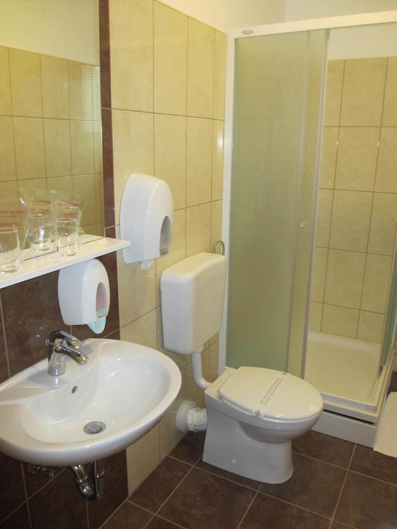 Apartments Manjan Krasno Polje Room photo