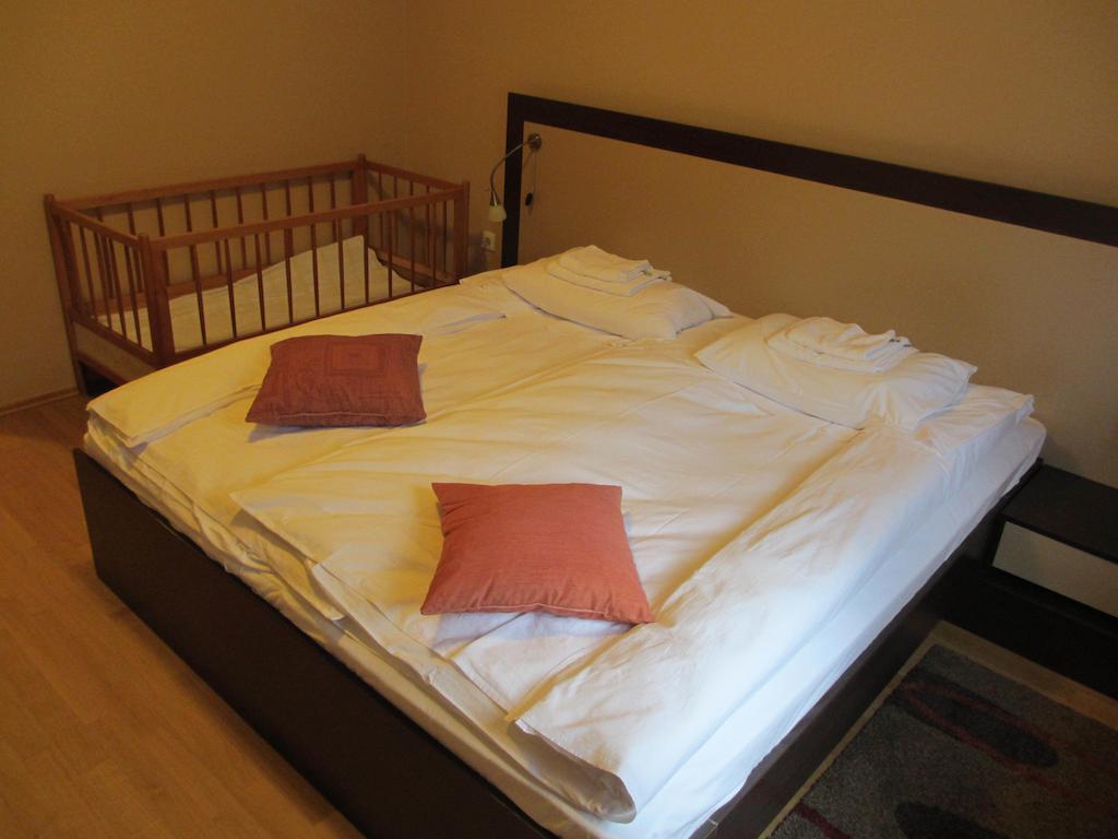 Apartments Manjan Krasno Polje Room photo